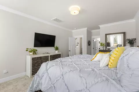 Bedroom - 117 Foxbank Cir, Greer, SC 29651 photo 2 of 6