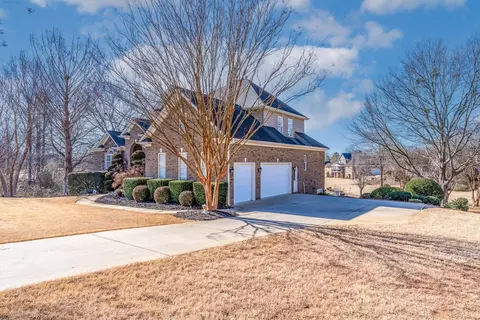 255 Sandy Run Dr, Greer, SC 29651 photo 4