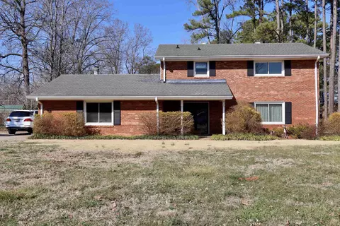 417 Wedgewood Dr, Boiling Springs, SC 29316
