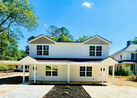 267 Chamblin St, Woodruff, SC 29388