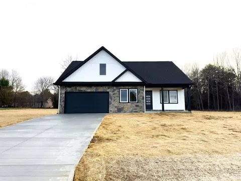 233 Burton Dr, Chesnee, SC 29323