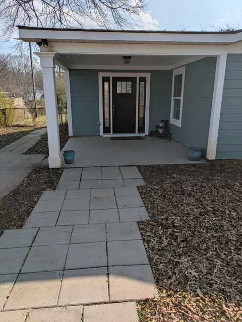 711 Davenport Rd, Simpsonville, SC 29680