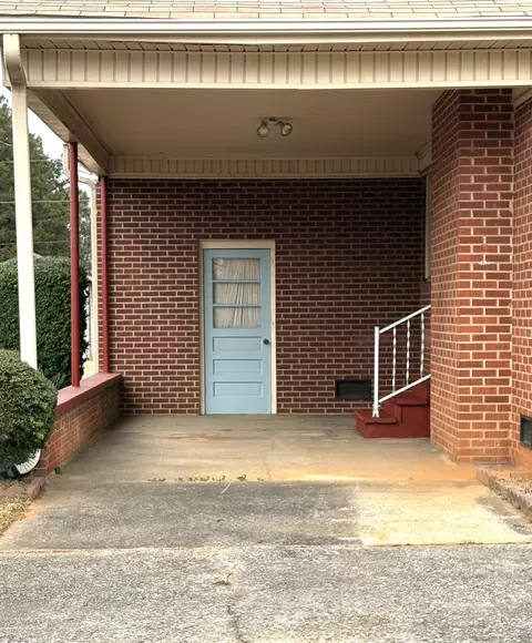 206 Maple Dr, Gaffney, SC 29341 photo 4