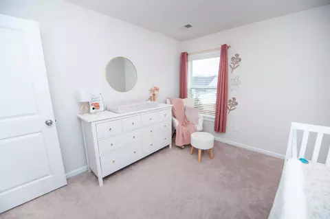 Bedroom - 170 Clingstone Trl, Duncan, SC 29334 photo 5 of 8