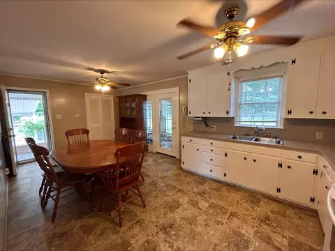 2458 Morningside Dr, Lancaster, SC 29720 photo 6