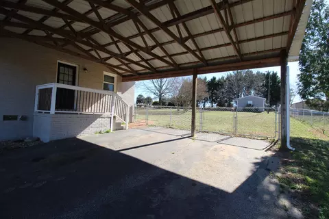 Exterior - 108 Saluda Rd, Moore, SC 29369 photo 3 of 10