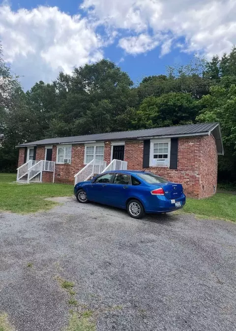374 376 Anderson Drive Ext, Spartanburg, SC 29302