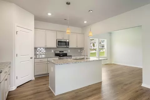 Kitchen - 5014 Burke Meadows Run, Chesnee, SC 29323 photo 4 of 4