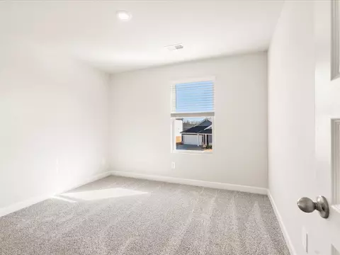 209 Maxwell Dr, Easley, SC 29642 photo 33
