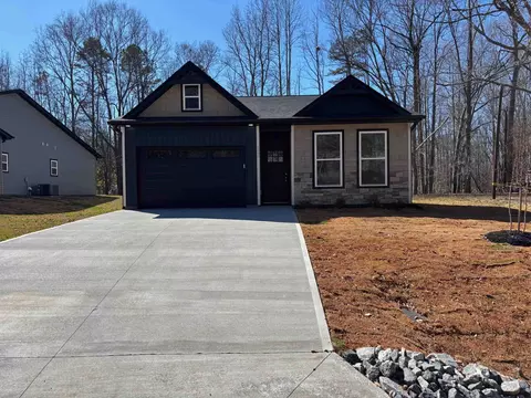 226 Lexington St, Chesnee, SC 29323