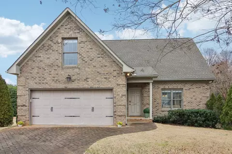 437 Ambiance Ct, Spartanburg, SC 29301
