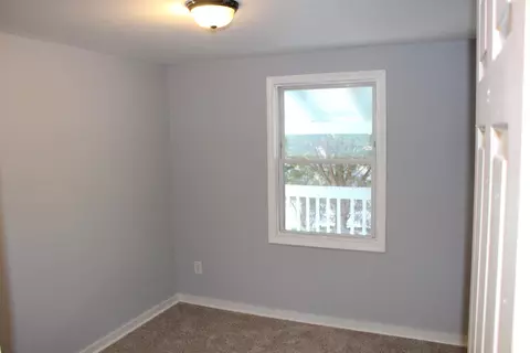 75 Peake St, Tryon, NC 28782 photo 14