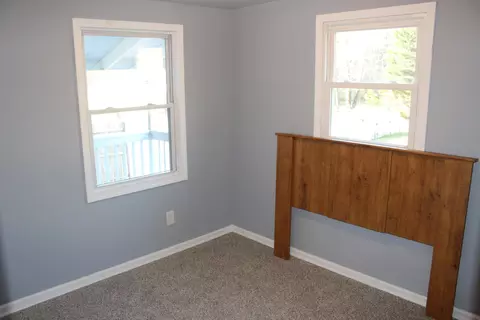 75 Peake St, Tryon, NC 28782 photo 12