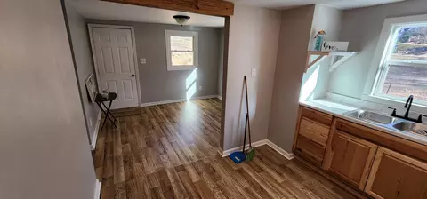 75 Peake St, Tryon, NC 28782 photo 7