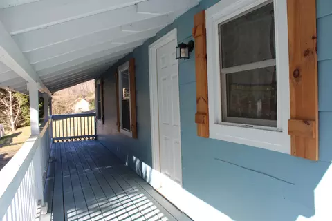 75 Peake St, Tryon, NC 28782 photo 6