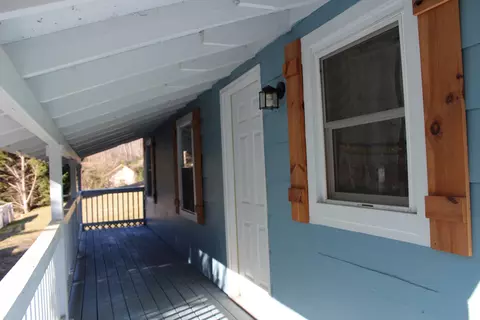 75 Peake St, Tryon, NC 28782 photo 5