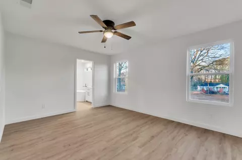 Bedroom - 102 Valley Dr, Greer, SC 29651 photo 3 of 8