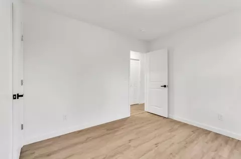 Bedroom - 102 Valley Dr, Greer, SC 29651 photo 6 of 8