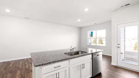 754 Embark Cir, Greer, SC 29651 photo 9