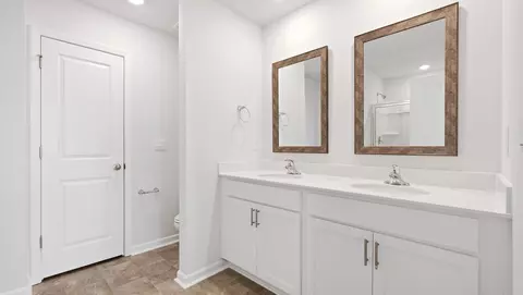 Bath - 763 Embark Cir, Greer, SC 29651 photo 3 of 4