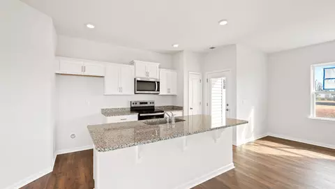 Kitchen - 763 Embark Cir, Greer, SC 29651 photo 2 of 5