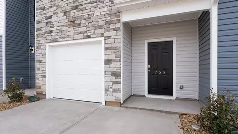Exterior - 755 Embark Cir, Greer, SC 29651 photo 4 of 10