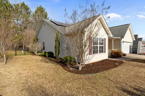 Exterior - 724 White Cloud Dr, Lyman, SC 29365 photo 3 of 6