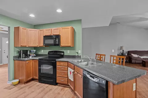 Kitchen - 724 White Cloud Dr, Lyman, SC 29365 photo 5 of 5
