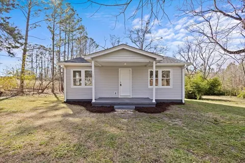 105 Theo Cir, Woodruff, SC 29388