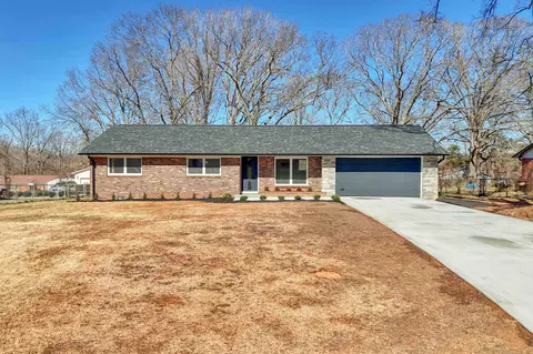 418 Ridgeview Dr, Spartanburg, SC 29303