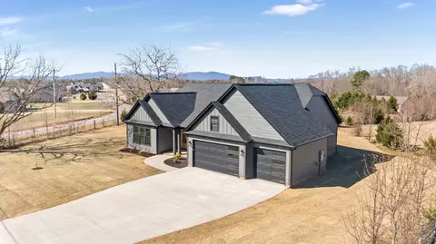 590 Ben Johnson Rd, Inman, SC 29349 photo 2