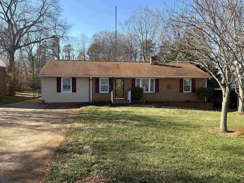 17 Orchid Dr, Greenville, SC 29617