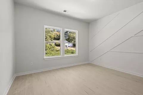 100 Daisy Ln, Easley, SC 29640 photo 20