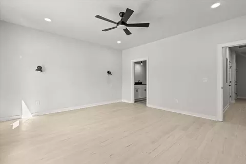 100 Daisy Ln, Easley, SC 29640 photo 16