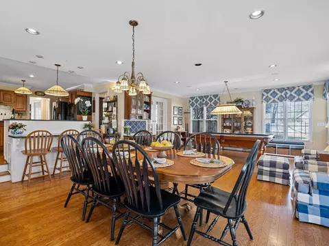 Dining - 312 E Killarney Lk, Moore, SC 29369 photo 5 of 5