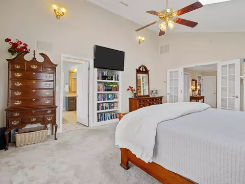 Bedroom - 312 E Killarney Lk, Moore, SC 29369 photo 4 of 10