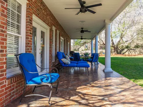 Exterior - 312 E Killarney Lk, Moore, SC 29369 photo 6 of 7