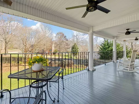 Exterior - 312 E Killarney Lk, Moore, SC 29369 photo 3 of 7