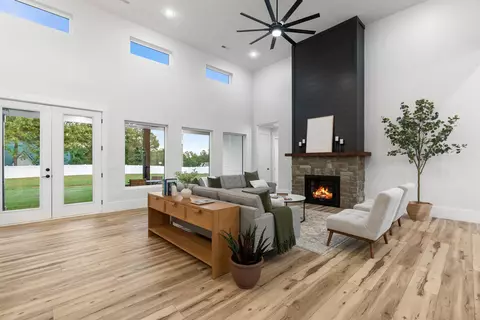 Living - 178 Cook Rd, Chesnee, SC 29323 photo 1 of 6