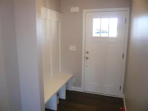 Entry Way - 641 Battleground Rd, Chesnee, SC 29323 photo 1 of 2