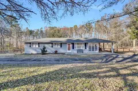 1320 Holly Springs Church Rd, Campobello, SC 29322