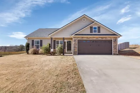 3141 Rainbow Lake Rd, Inman, SC 29349