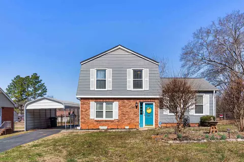 212 Willow Oaks Dr, Spartanburg, SC 29301