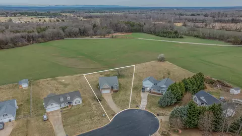 393 Smithview Dr, Chesnee, SC 29323 photo 2