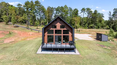 Exterior - 410 Loop Rd, Campobello, SC 29322 photo 8 of 9