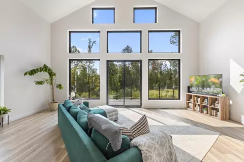 Living - 410 Loop Rd, Campobello, SC 29322 photo 1 of 1