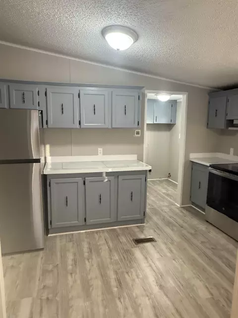 240 Main St, Converse, SC 29329 photo 6