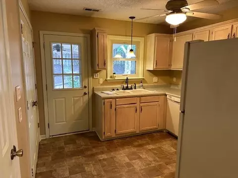 807 Amarillo Dr, Moore, SC 29369 photo 4