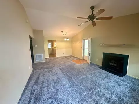 807 Amarillo Dr, Moore, SC 29369 photo 2
