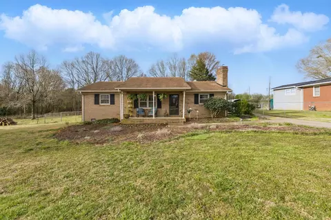 214 W 9th St, Gaffney, SC 29340